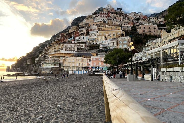 Private Sorrento to Positano 4-Hour Boat Cruise with Limoncello