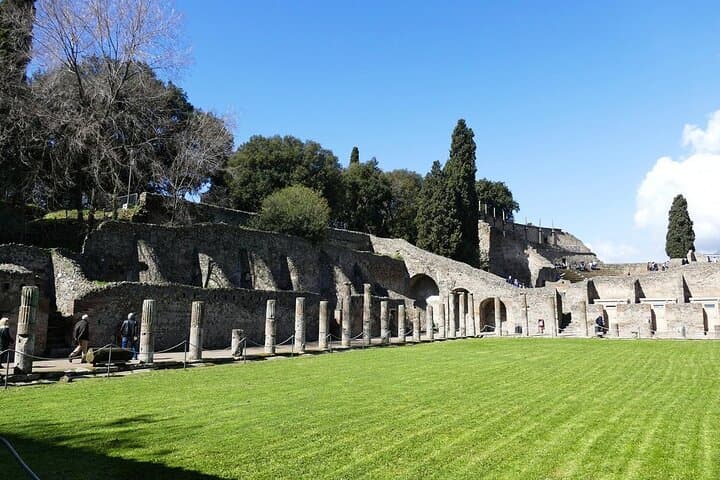 Pompeii ruins