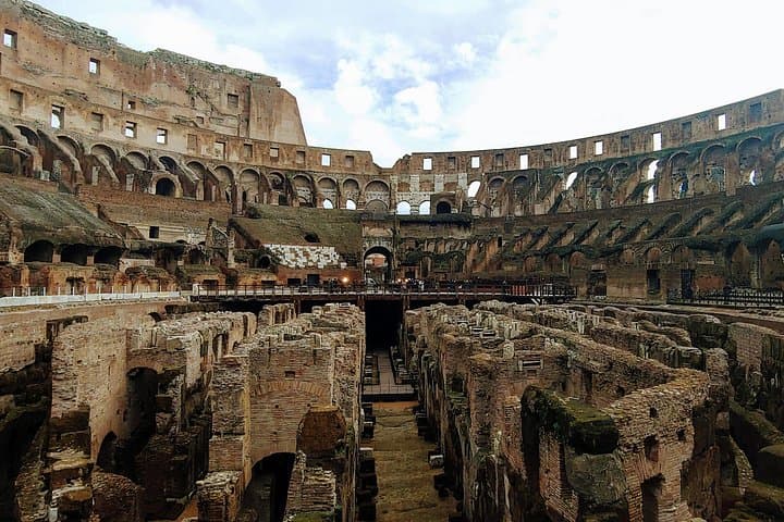 Rome: Colosseum Express Guided Tour
