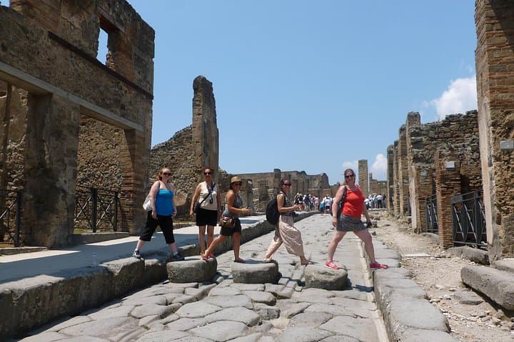 4-Day Amalfi Coast, Pompeii & Positano - Small group Tour