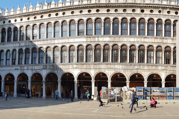 Exclusive Venice Private Tour: Doge's Palace and Correr Museum