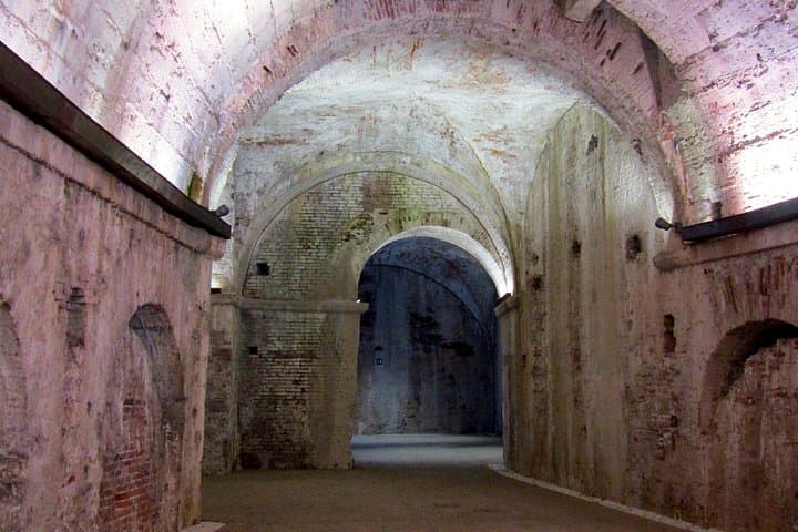 Walking Ramparts Tour in Lucca
