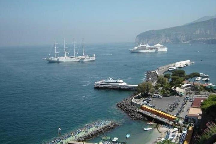 Transfer from Sorrento to Naples or vice versa