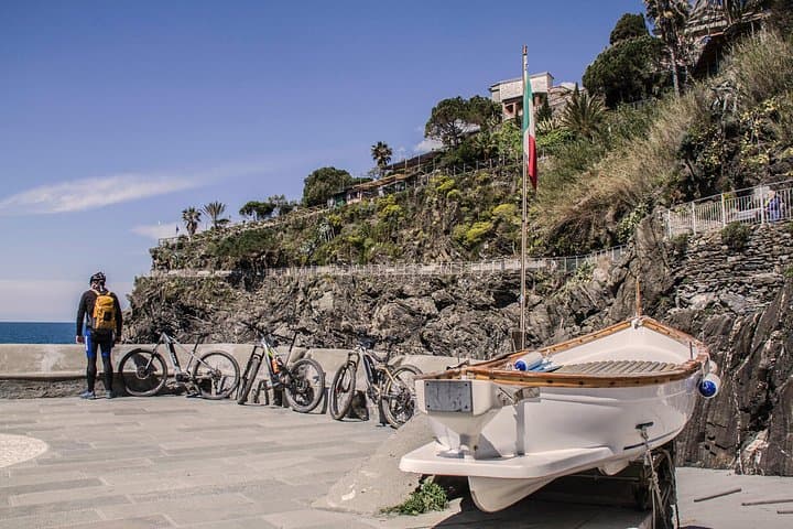 Half Day Private Tour of the Cinque Terre by E-Bike