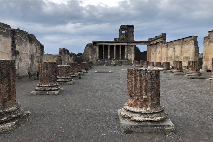 Pompeii - The Basilica. It was the Palace of Justice