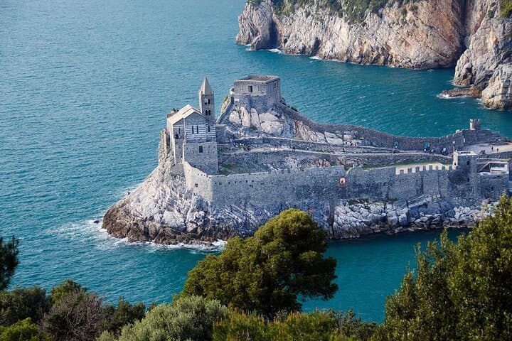 Private Transfer from Porto Venere to Pisa Airport