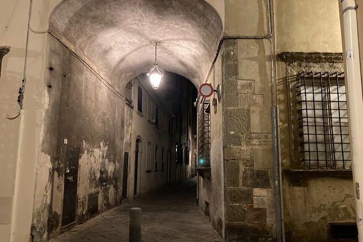 Lucca by night