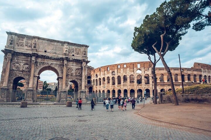 Rome in a Day: Hop on Hop Off Open Bus Sightseeing Tour