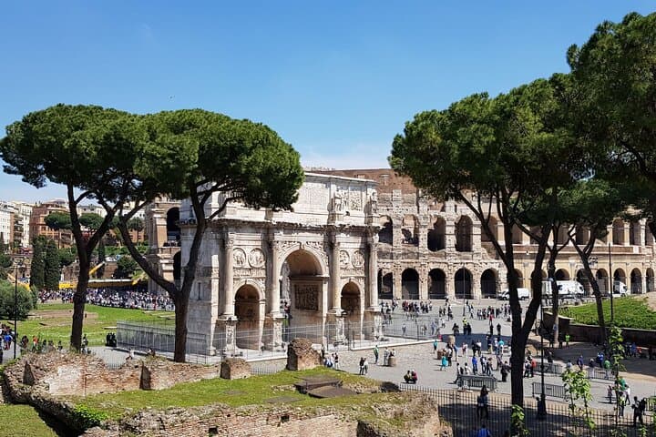 Rome Colosseum, Palatine Hill and Roman Forum Tour