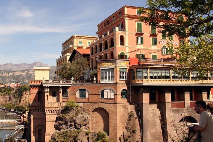 Transfer from Sorrento to Naples or Viceversa
