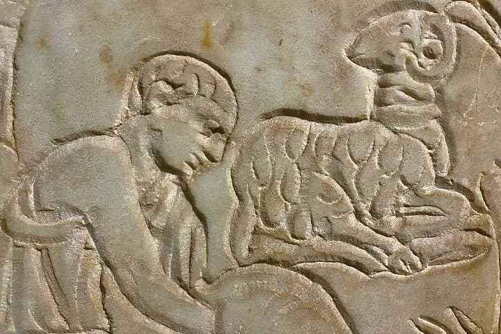Private Express Tour of Roman Catacombs with Transfer