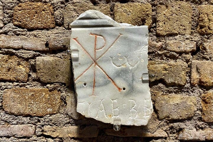 Small Group Express Tour of Roman Catacombs with Transfer