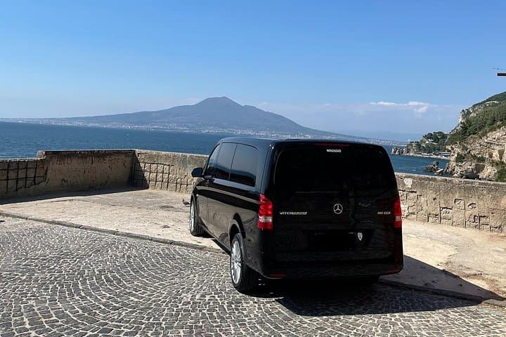 Private transfer Naples to Sorrento or Sorrento to Naples