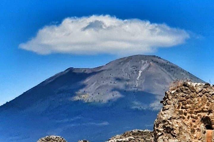From Sorrento: Mount Vesuvius Tour with Entry Ticket & Lunch