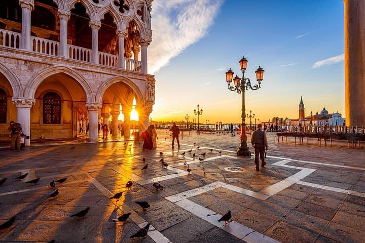 Private Best of Venice Walking Tour with St Mark's Basilica