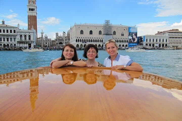 Private Venice Canal Cruise: 2-Hour Grand Canal and Secret Canals