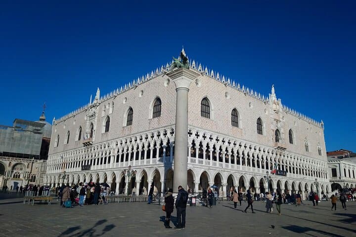 Doges Palace Walking Tour