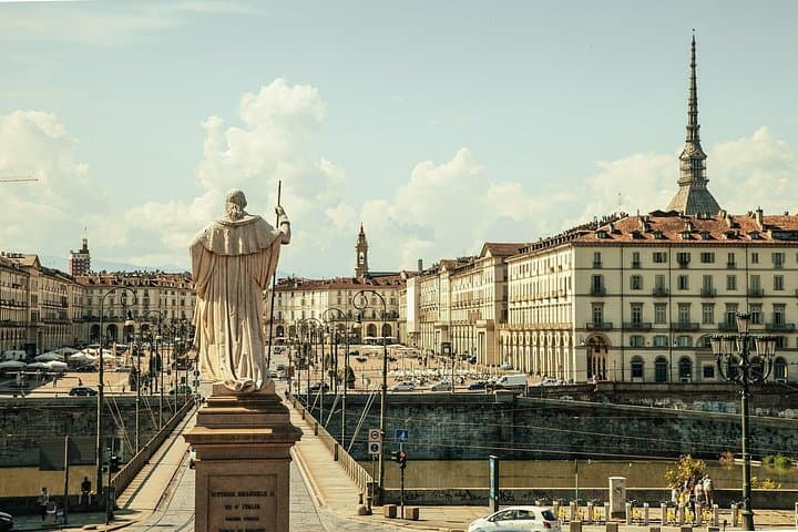 Turin: Egyptian Museum & city tour guided experience
