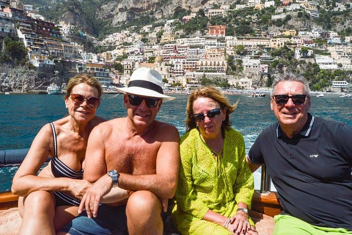 Private Sorrento to Positano 4-Hour Boat Cruise with Limoncello
