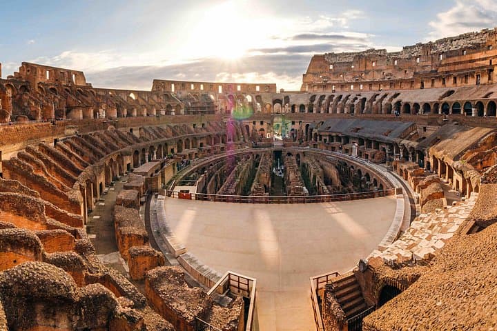 VIP Colosseum Arena and Roman Forum Small-Group Tour