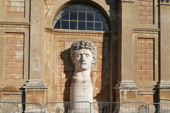 Vatican Museums & Sistine Chapel VIP small group tour(max 10 pax)