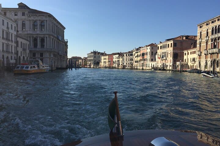 Private Departure Transfer: Water Taxi Transfer from Venice City to Cruise Terminal
