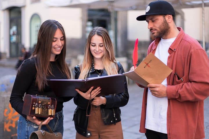Naples Treasure Hunt Experience