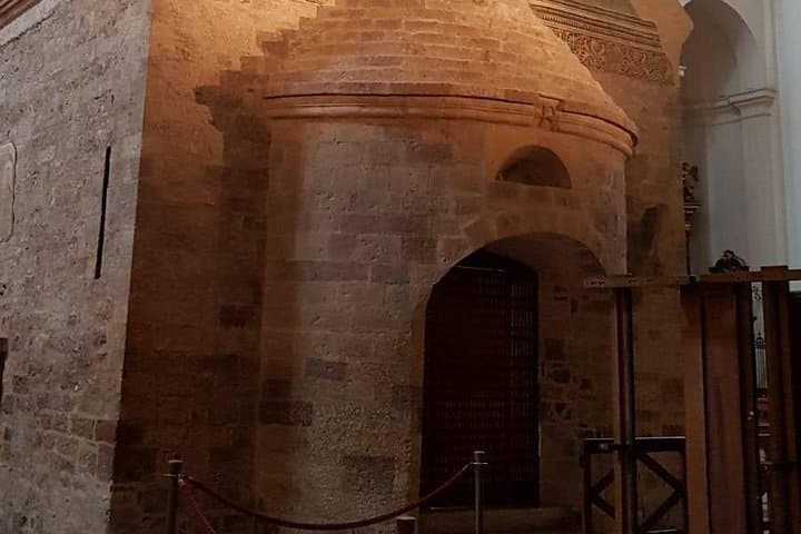The Origins of San Francesco. Assisi and Perugia Full Day Private Tour from Rome