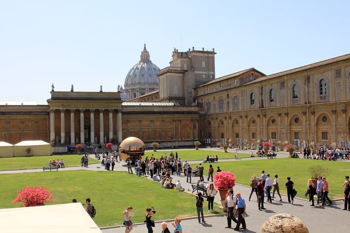 Vatican Museum & Sistine Chapel Guided Tour With Entrance Tickets
