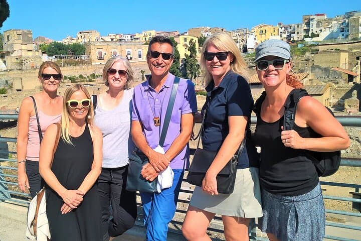 Happy visitors in Herculaneum