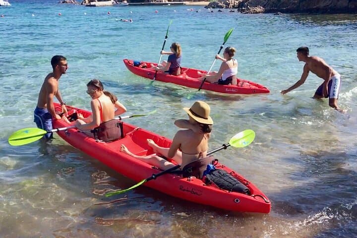 Kayak Tour with Snorkeling and Local Aperitif