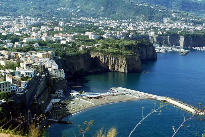 Transfer from Sorrento to Naples ( Naples to Sorrento too)
