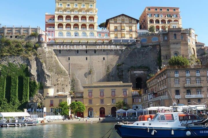 Transfer from Sorrento to Naples ( Naples to Sorrento too)