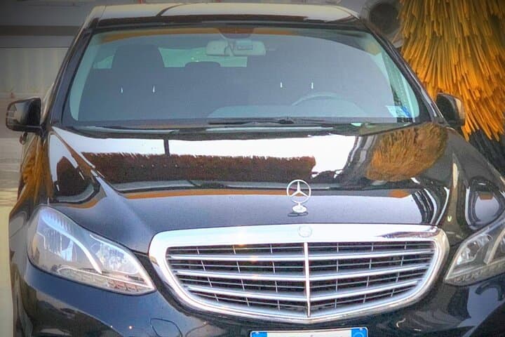 Transfer from Positano to Naples or Vice Versa