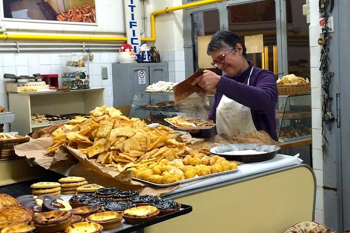 traditional biscuit shop