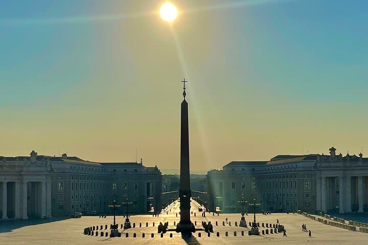 EARLY MORNING SAN PETER'S BASILICA AND CLIMB THE DOME PRIVATE TOURS