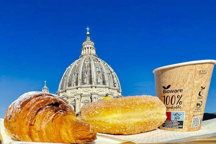 St.Peter's Dome, Basilica, Grottoes, and Breakfast Morning Private Tour