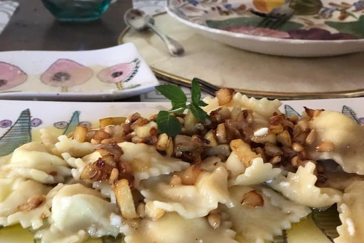 Family cooking class