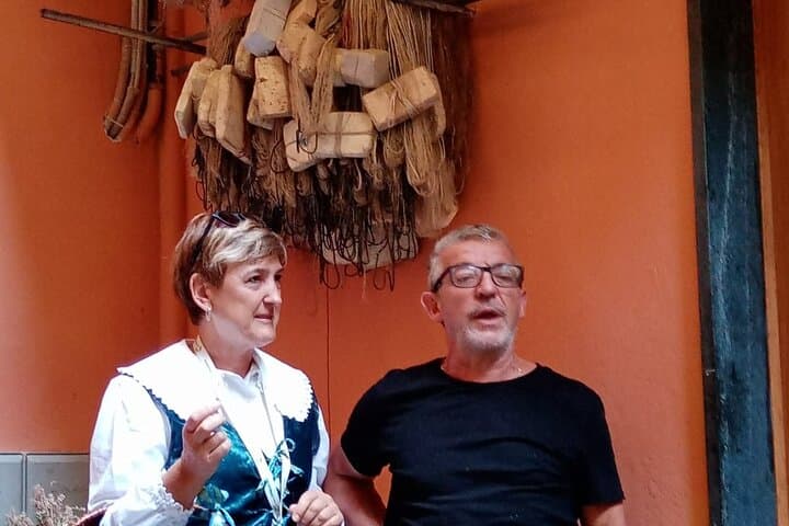 Walking Tour Varenna, the village and the craftsmen
