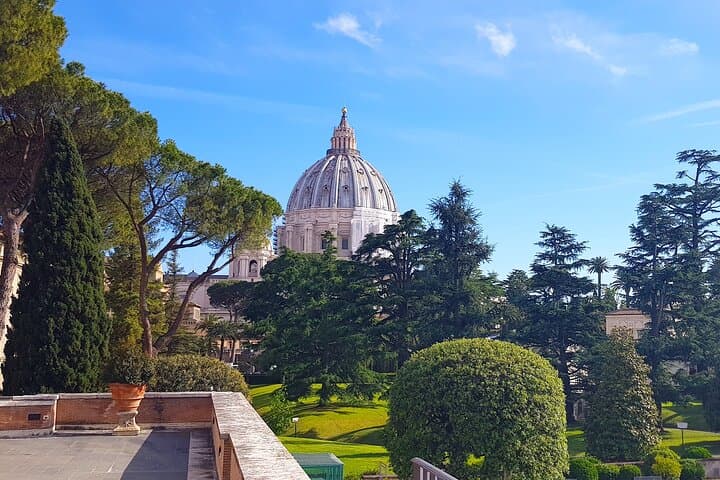 PRIVATE Vatican, Sistine Chapel & St. Peter's Basilica