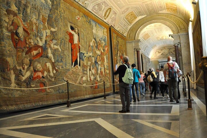 PRIVATE Vatican, Sistine Chapel & St. Peter's Basilica