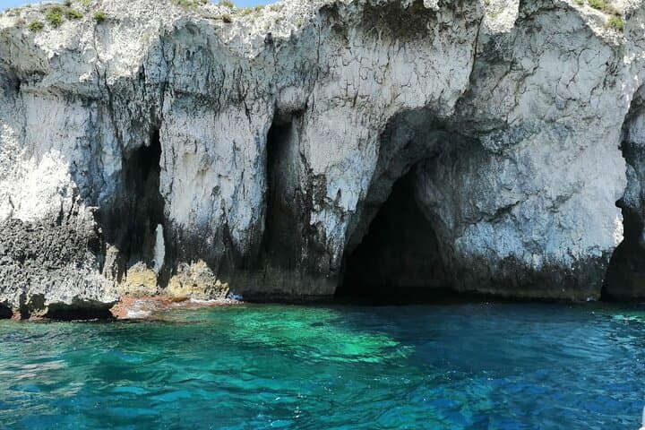 Syracuse Boat Excursion with Snorkeling to the Sea Caves