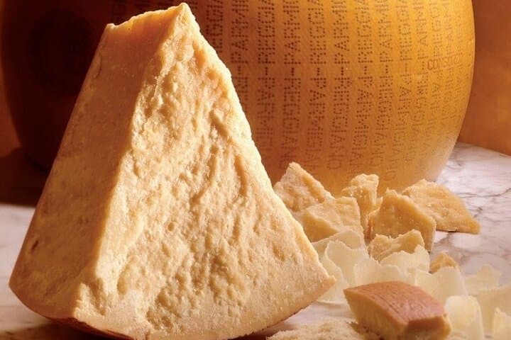 Private Tour of Vignola Castles and Gastronomy in Emilia Romagna (private tour)