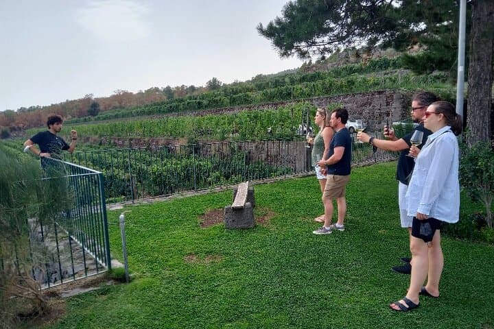 Our guests in Etna winery