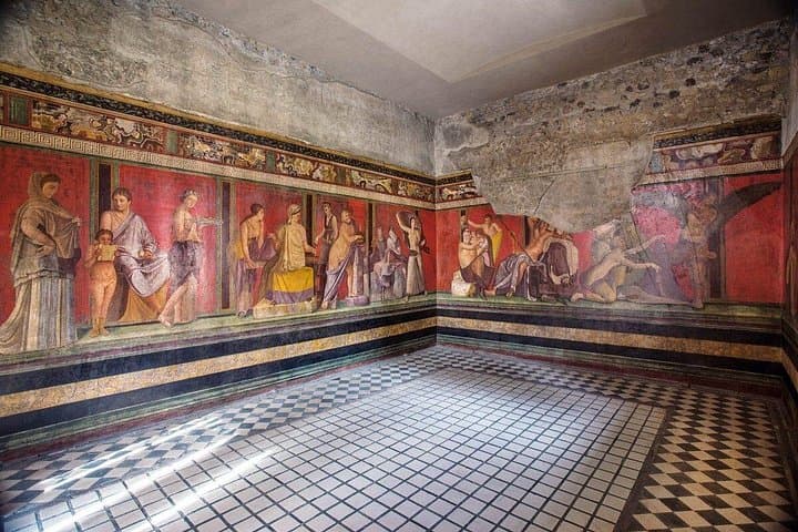 Private Transfer from Pompeii to Naples Airport or Naples Airport to Pompeii