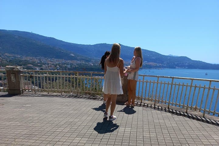 Private transfer from Naples to Sorrento (or vice versa)