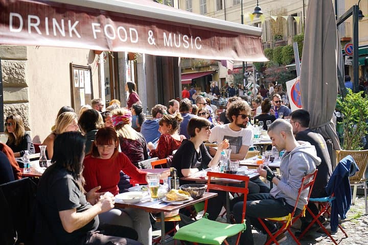 Turin: Sunset Food & Drinks Tour by Do Eat Better