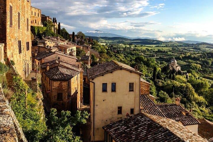 Full-Day Small-Group Tour in Montepulciano