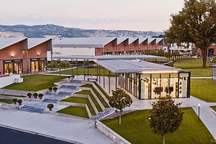 Full-Day Visit and Luxury Shopping at The Mall in Florence