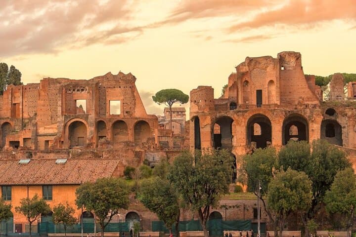 Colosseum Arena Floor Guided Group Tour with Roman Forum and Palatine Hill
